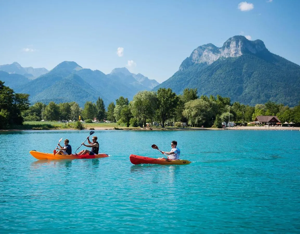 Lac d'Annecy T2 grand jardin Doussard