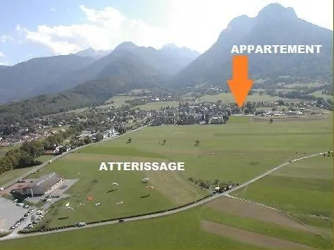 Appartement Lac d'Annecy T2 grand jardin Doussard